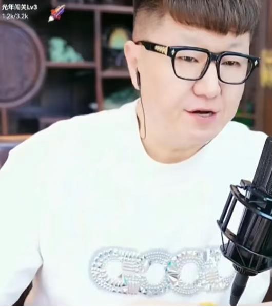 王冕回归YY，李冕携手爆官方！(图1)