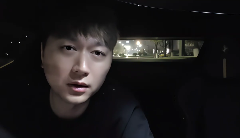 童锦程师傅跟我混的!不是我子圣天天哭!小酷称抬了他一把!当时他很难!(图2)