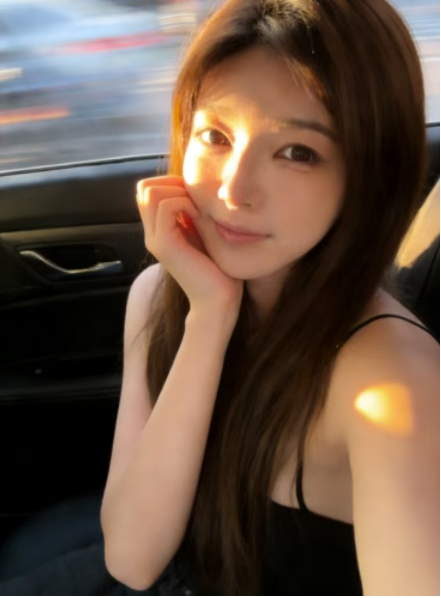 车房游轮随便送！头部女主播后悔拒绝顶级大佬重金包X！嫌对方又老又丑！苦诉当年太年轻！(图1)