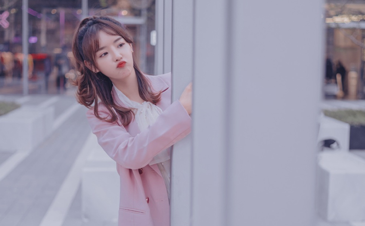 兔子牙（个人百科资料与简介）(图1)