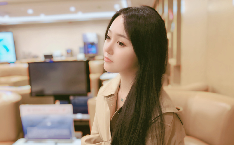 洛瑶（个人百科资料与简介）(图1)