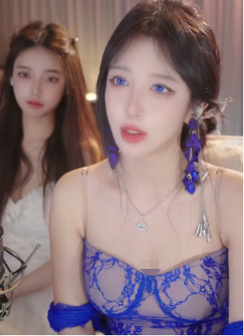 呆妹为打拼伤感搬家!不舍斗鱼老友!感叹斗鱼的朋友才是真朋友!某音只看流量!(图3)