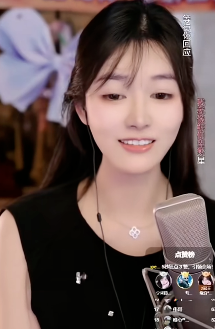 夸蹦阿哲，全干废！童琪琪自爆择男友标准！旭旭宝宝回应飞杭州没聚阿哲！一锅端，暴揍哲哈全躺下！(图3)