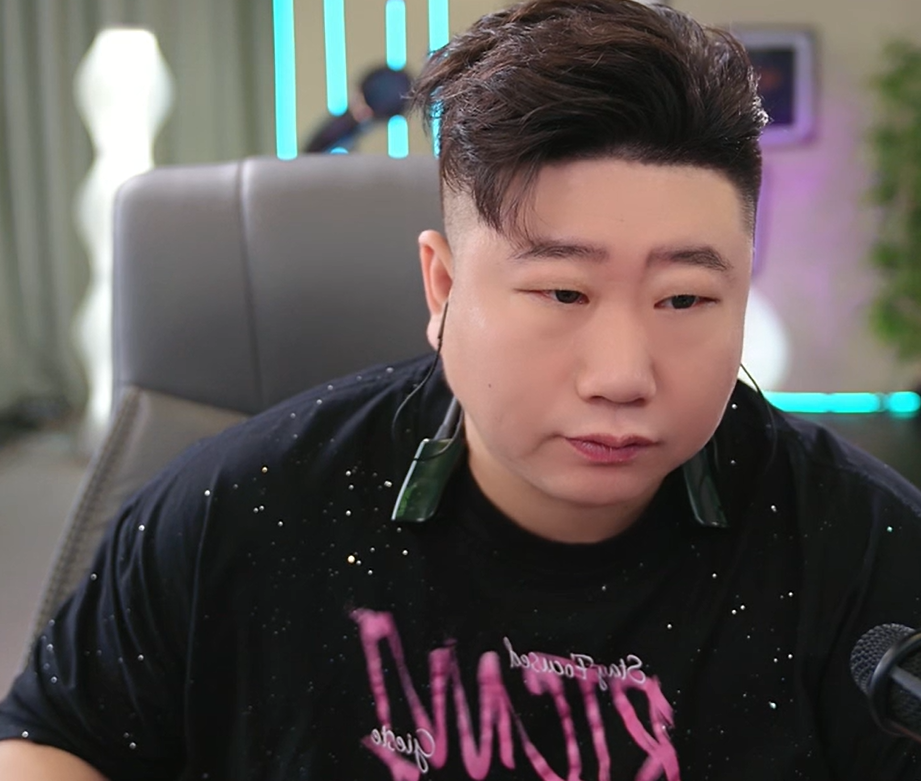 虎牙众多跳槽电母直播间就几人！从虎牙38到抖音几千人！星秀元老稳得住！(图2)