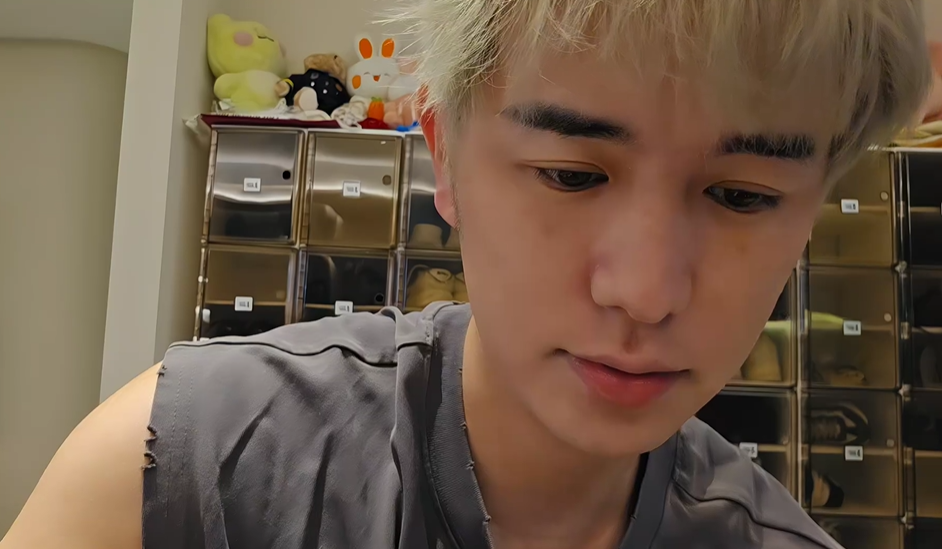 你太现实了！童锦程开皮1995主播！曝出聊天内容！他说又想我了，太实在了！(图2)