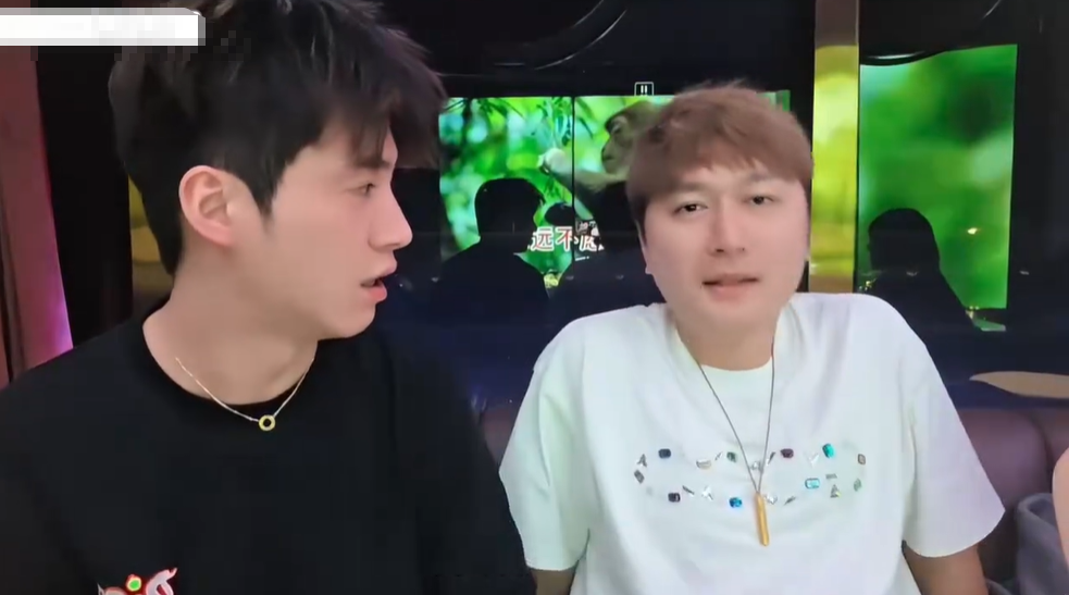 5000多万提帕加尼？吴德良赞助！小酷《爸爸去哪了》定档五一！致电乔妹！(图1)