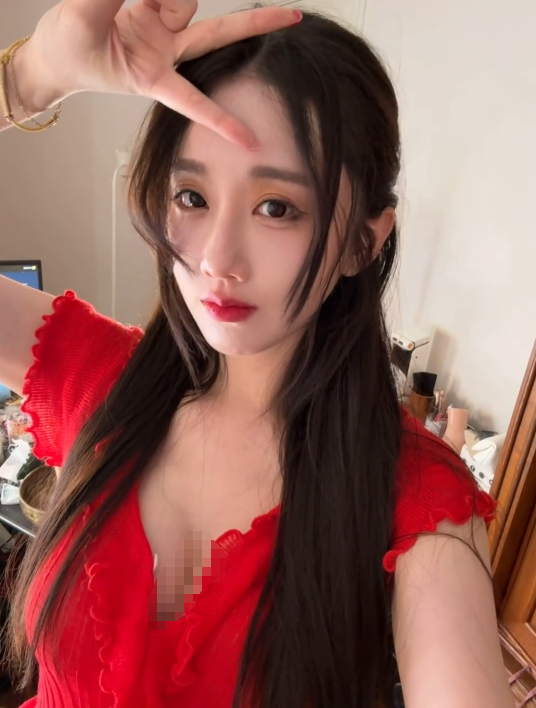 效仿兔娘尊重宠粉?可以亲亲抱抱,轩子巨2兔官宣见面会特殊福利(图4)