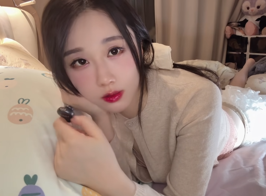 效仿兔娘尊重宠粉?可以亲亲抱抱,轩子巨2兔官宣见面会特殊福利(图5)