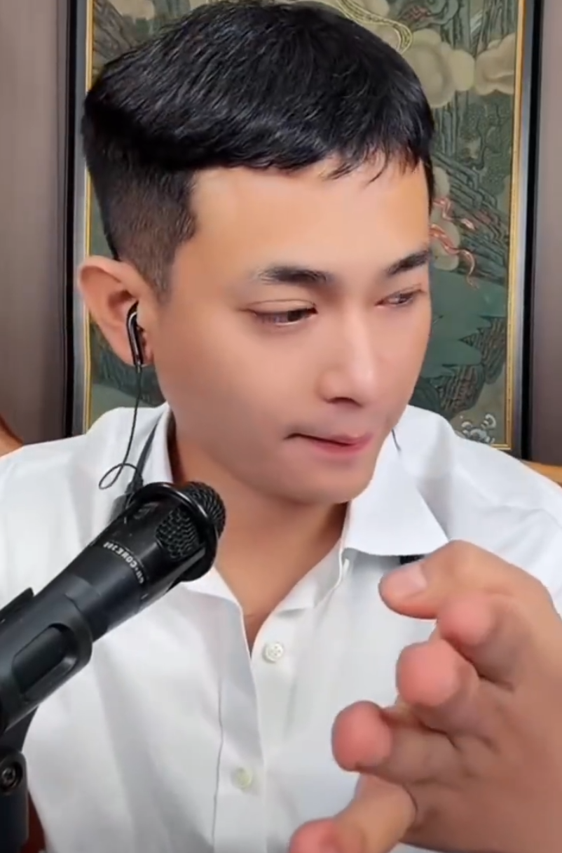 吴迪宣布合同作废,十年合作于此!韩安冉回应年龄与姓名质疑:从未改名(图2)